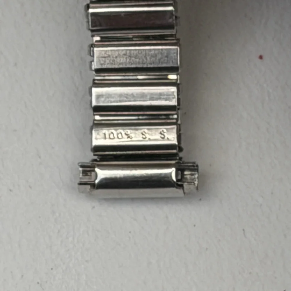 Vintage Pride Super Strong SS Expansion Watch Band R657W NOS Hong Kong Stainless